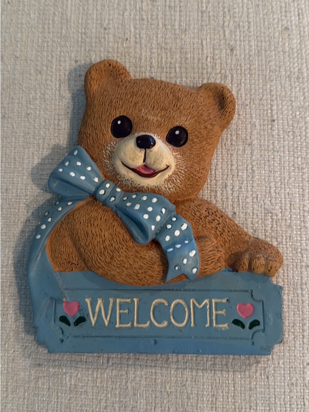 Brown Bear Welcome Wall Plaque with Blue Bow